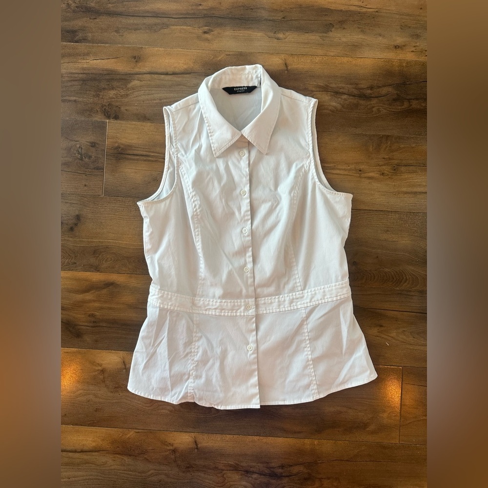 Express Stretch White Sleeveless Button Down Blouse Career Work Top 13/14 - Picture 3 of 6